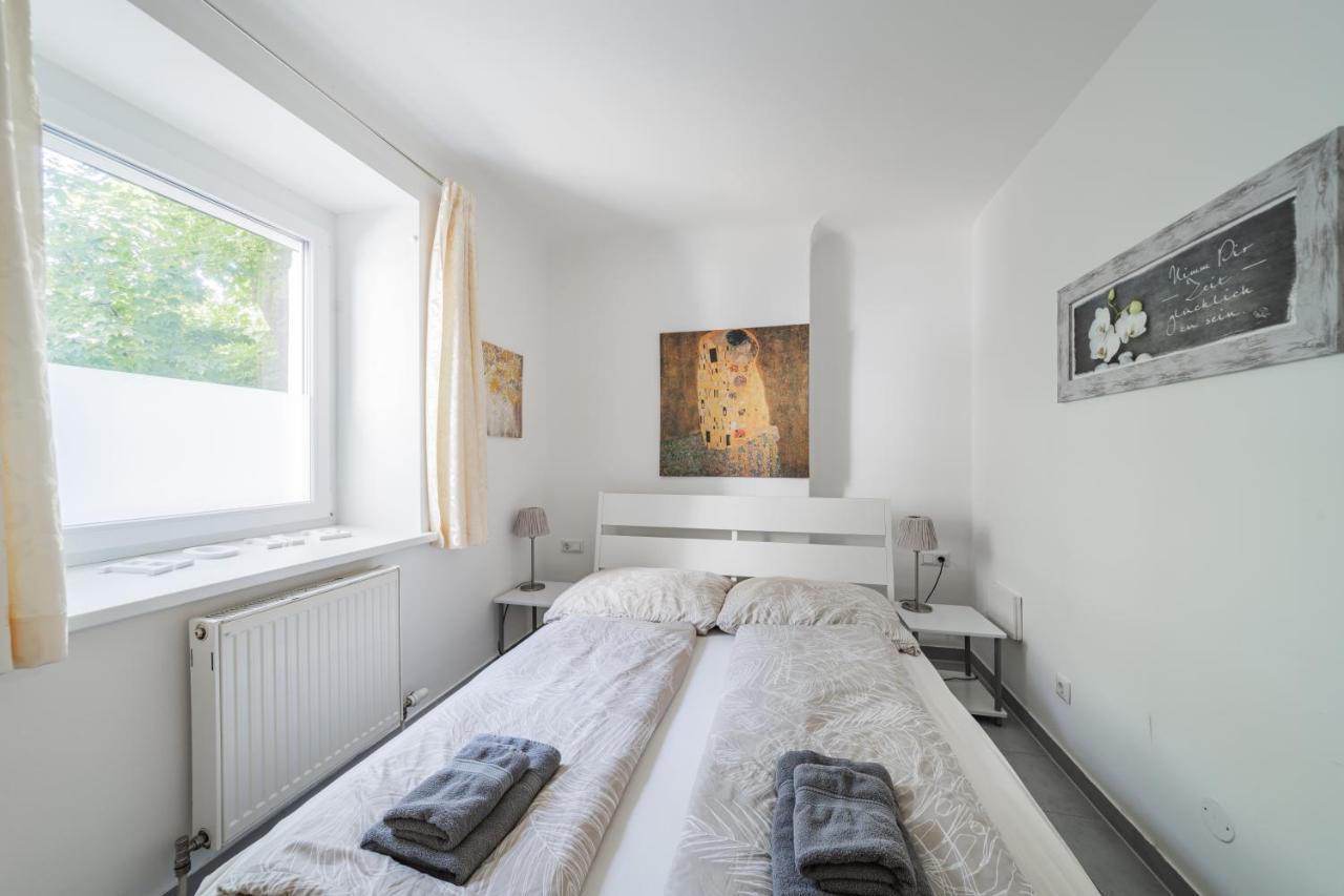 Modernes Appartement Nahe U-Bahn Und Schoenbrunn Vienna Exterior photo
